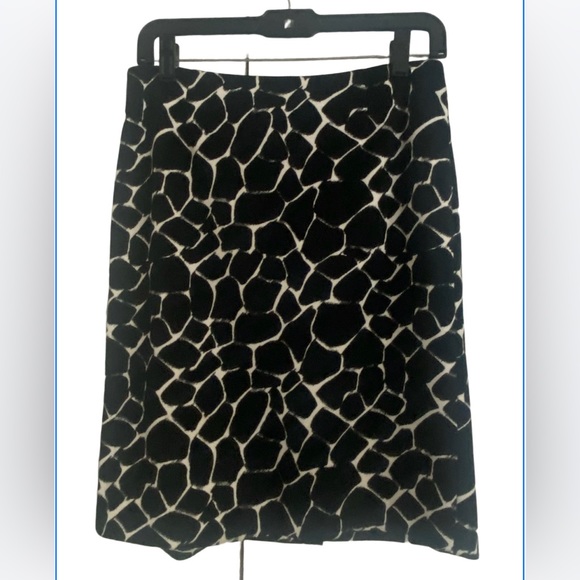 Alfani women’s skirt - Picture 1 of 3